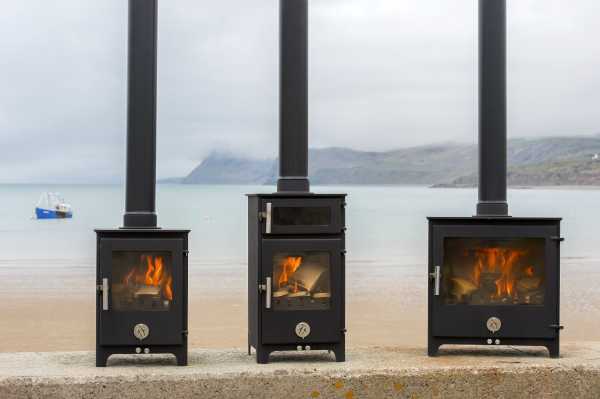 Three Beautiful Chillies! (c) Dyfi Fire Three Beautiful Chillies! (c) Dyfi Fire